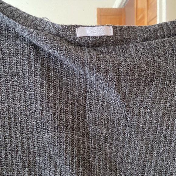 Max over the shouldtey grey sweat (cuffed sew at the arms) - Picture 3 of 3